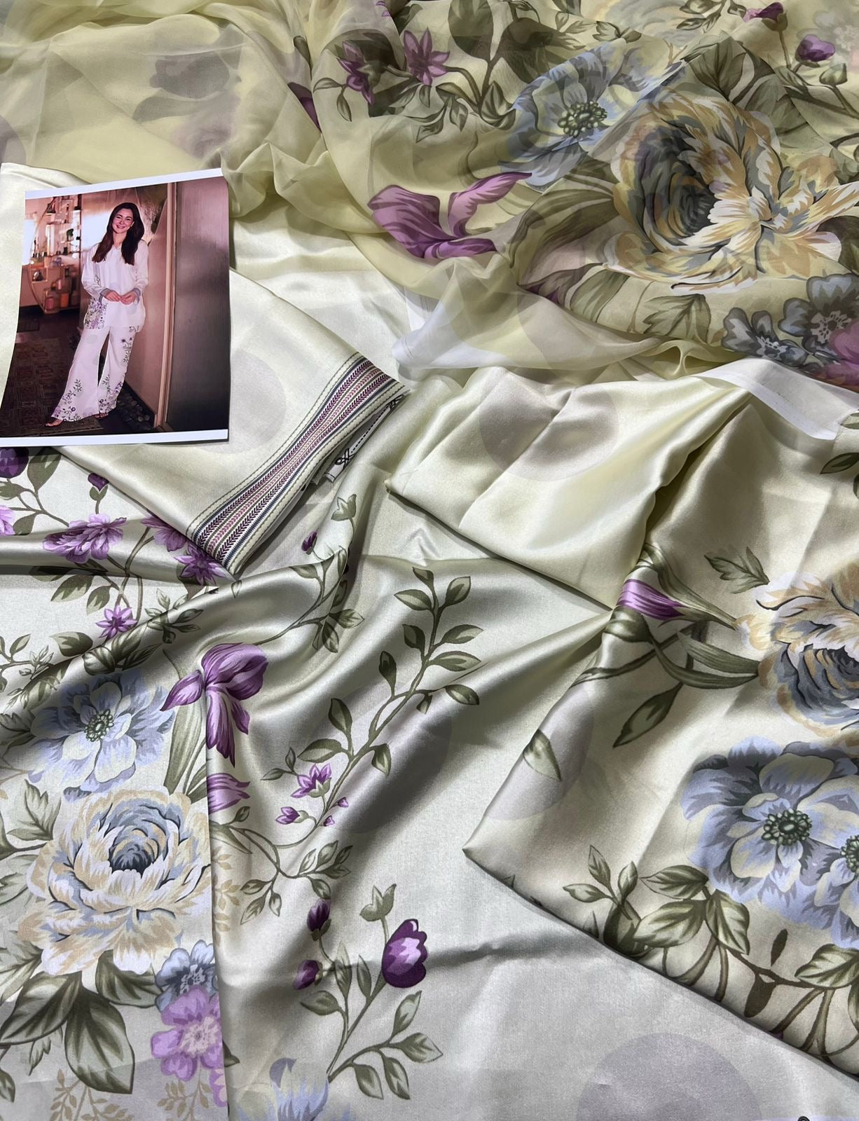 DIGITAL PRINT 3PC SILK UNSTITCHED SUIT 06