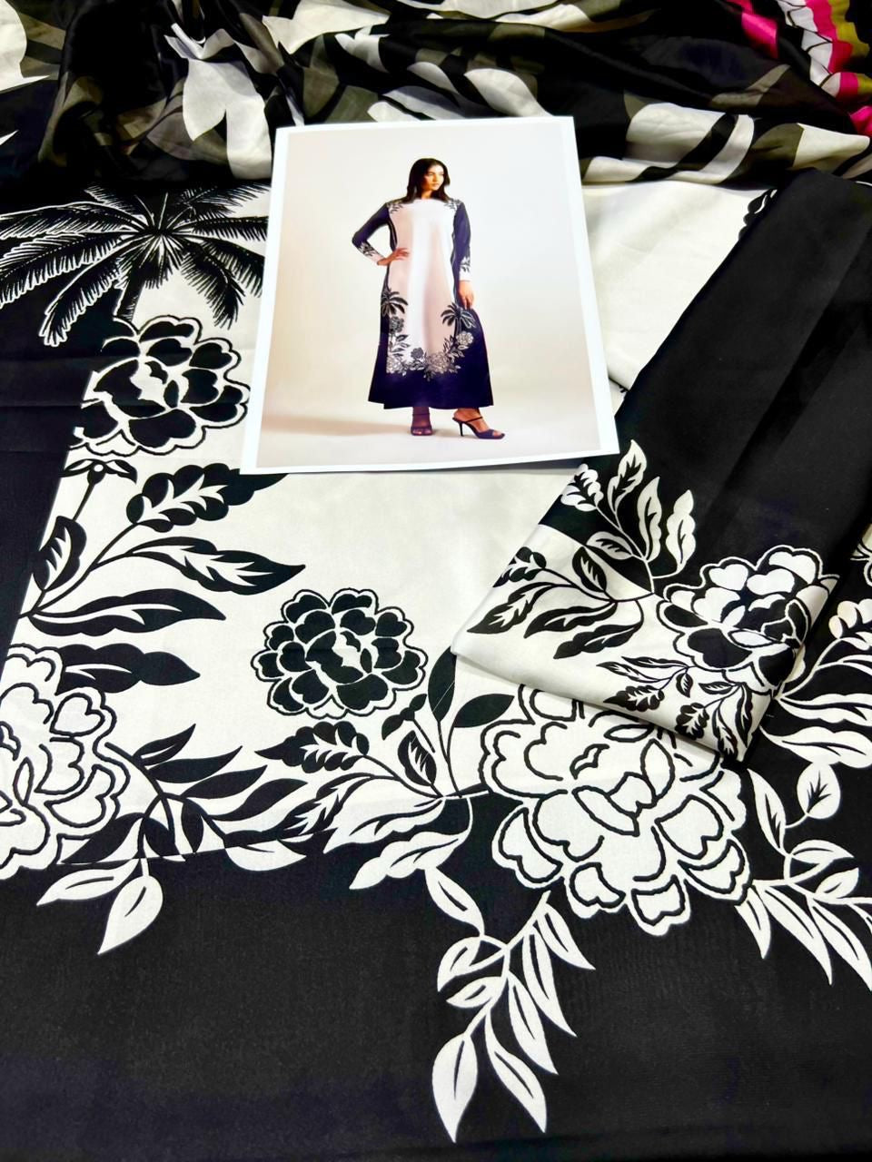 DIGITAL PRINT 3PC SILK UNSTITCHED SUIT 25
