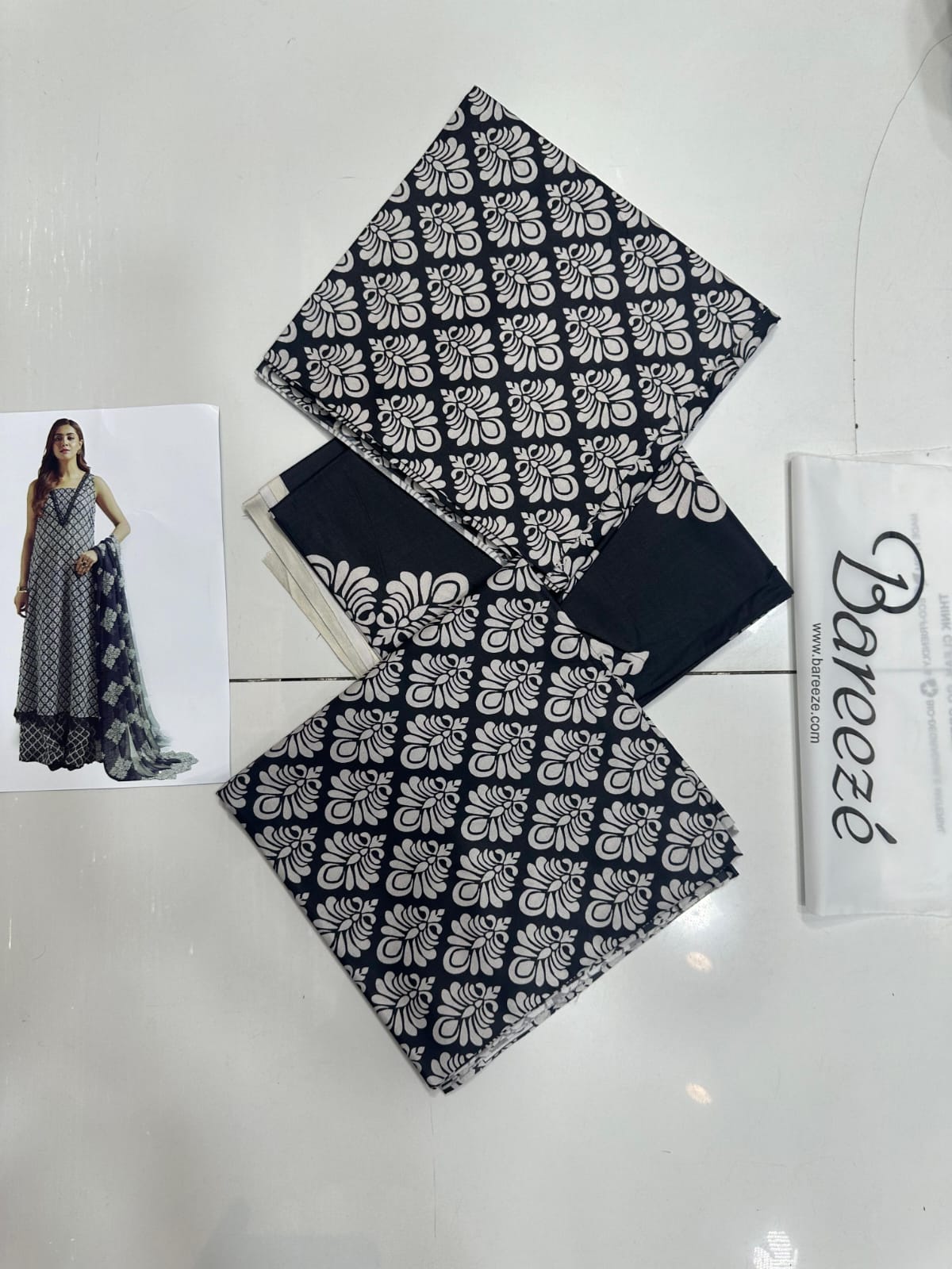 Bareeze Linen Allover 3 Piece